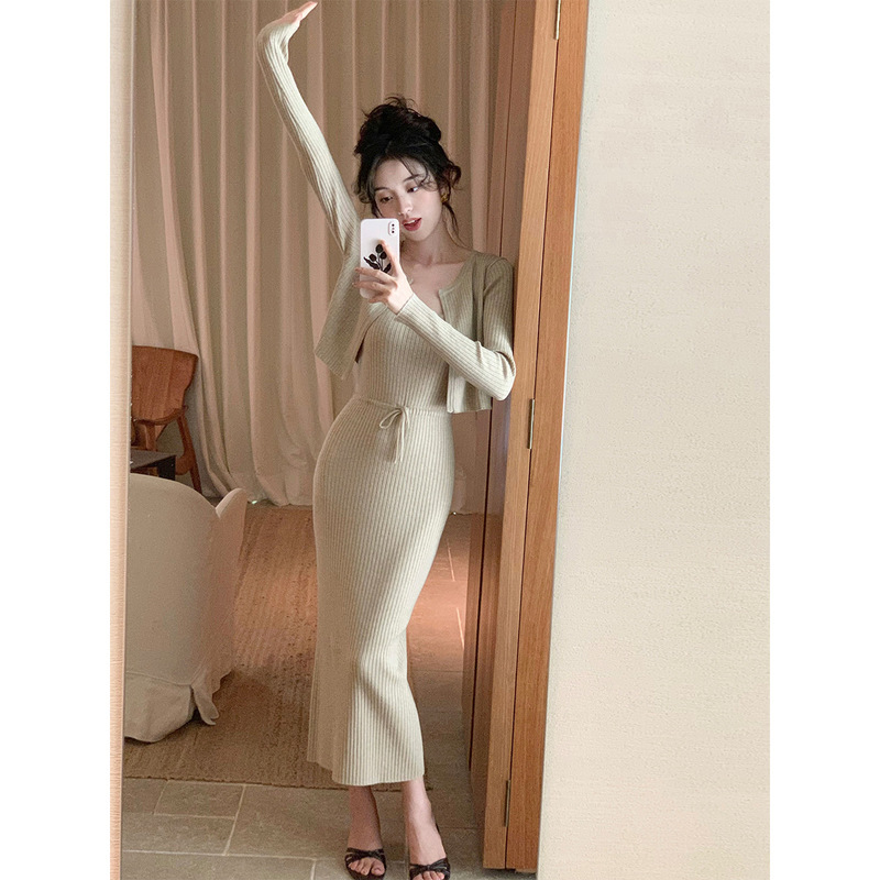 SYT自制 法式温柔针织套装裙女秋冬新款收腰显瘦吊带连衣裙两件套|undefined