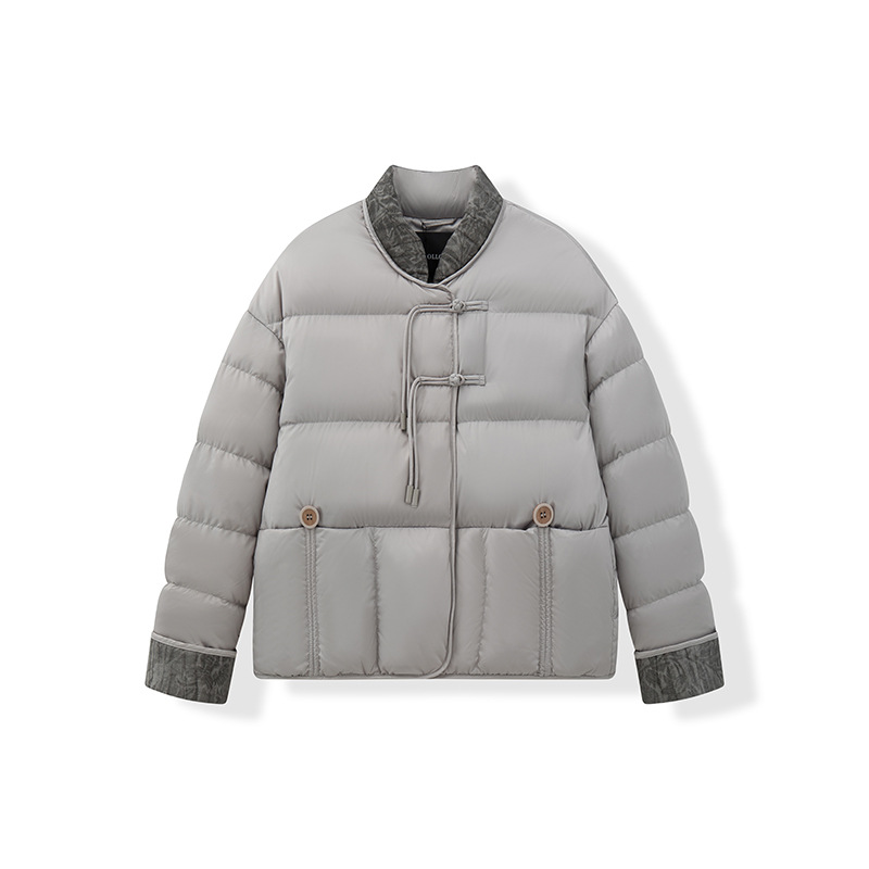 Jacquard de terciopelo blanco nuevo estilo chino retro Jacquard nuevo tipo de chaqueta de mujer de invierno corto