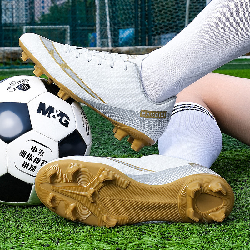 2022 primavera nuevos zapatos de fútbol de uñas rotas de corte bajo zapatos de fútbol para niños transfronterizos zapatos de fútbol juvenil ligeros