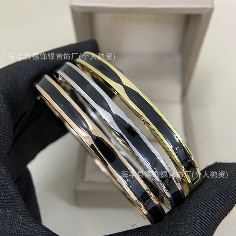 High-Quality Seiko Baojia Ceramic Bracelet Plated with 18K Rose Gold, Couple Bracelets for Men and Women, European and American Cross-Border Dropshipping High-Quality Seiko Baojia Ceramic Bracelet Plated with 18K Rose Gold, Couple Bracelets for Men and Women, European and American Cross-Border Dropshipping