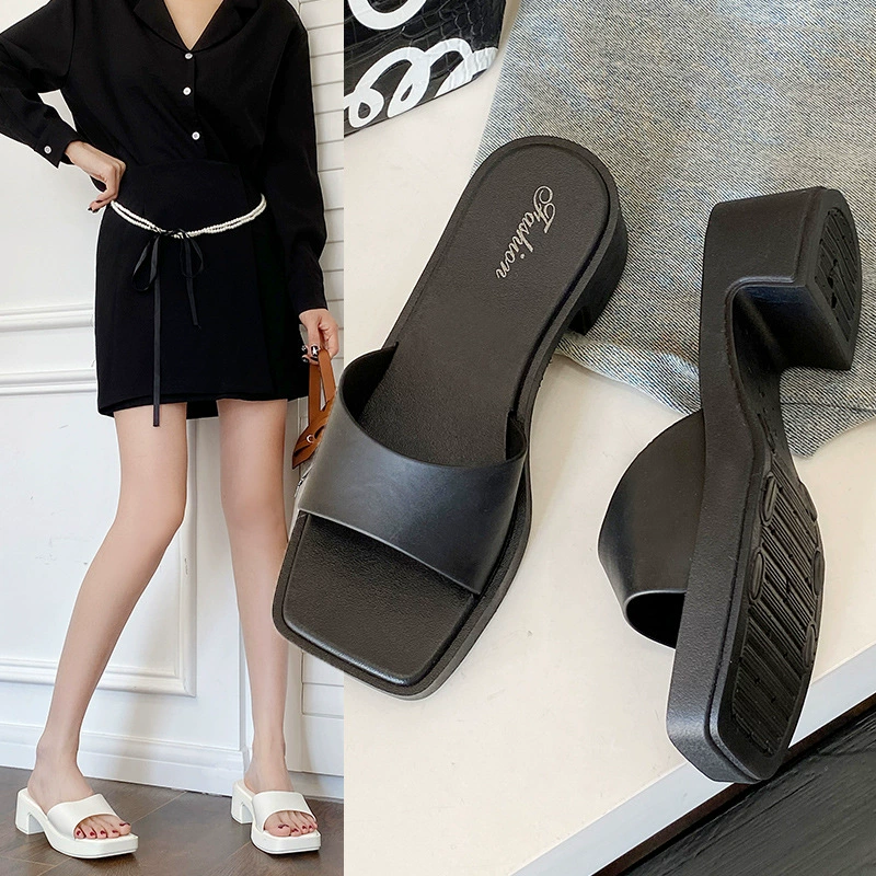 Трансграничные взрывные 2024 тапки на каблуке женские летние носить толстые подошвы нескользящие модные дикие шлепанцы