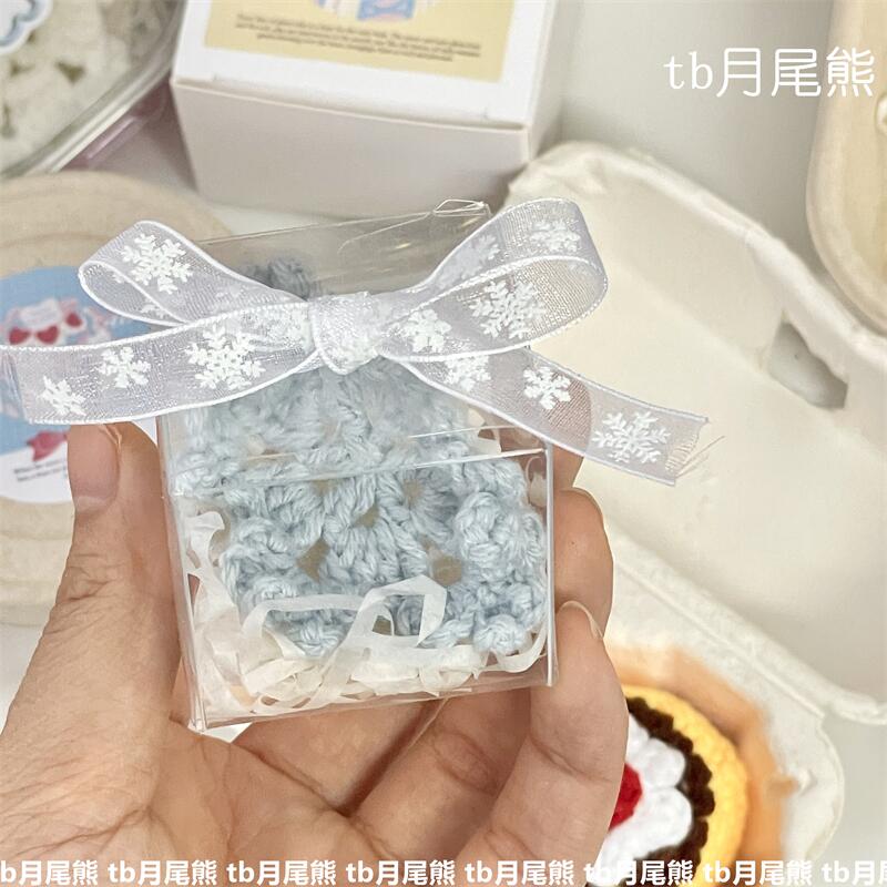 Caja de embalaje de regalos de alto valor de cara colección de crochet de punto colgante dulces muñecas caja de embalaje blogger idéntico