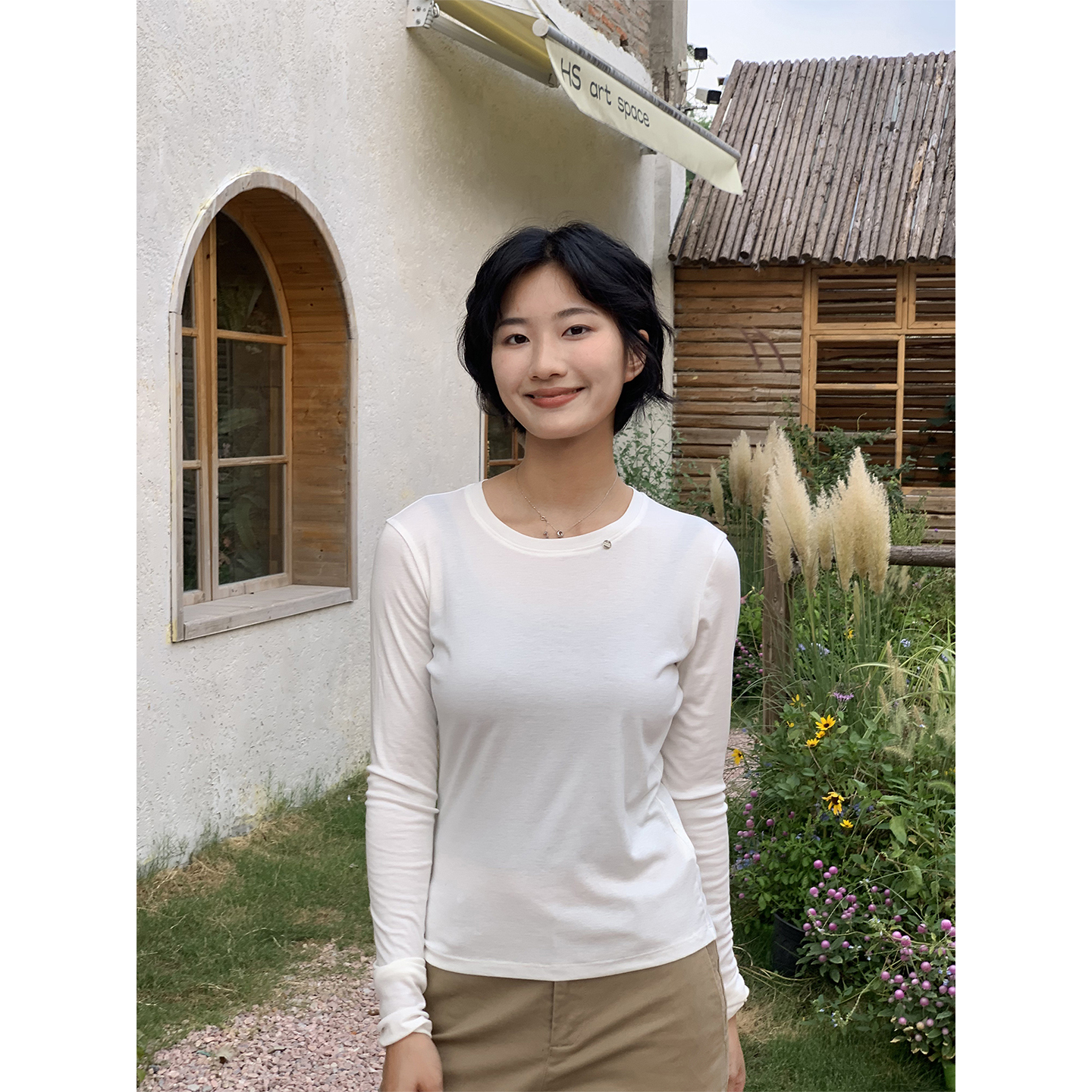 新款春秋圆领长袖针织T恤女百搭收腰紧身纯色打底衫薄款内搭上衣