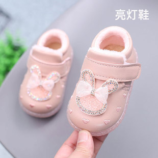 ��������Ů����Ь��ܛ�׋냺�W��ЬŮͯ�ӽq�Ӻ���Ь0-1һ�q2����