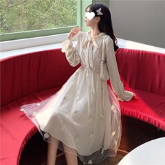 温柔风甜美初恋中长裙女夏季新款2025拼接短袖连衣裙潮生收腰显瘦