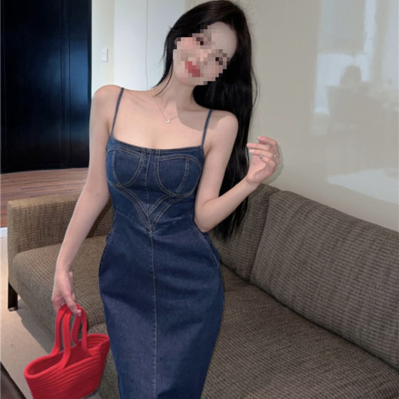 Hong Kong Style Vintage Denim Sling dress Women's Spring and Summer 2023 New Waist Slimming Split A- line Long Dress