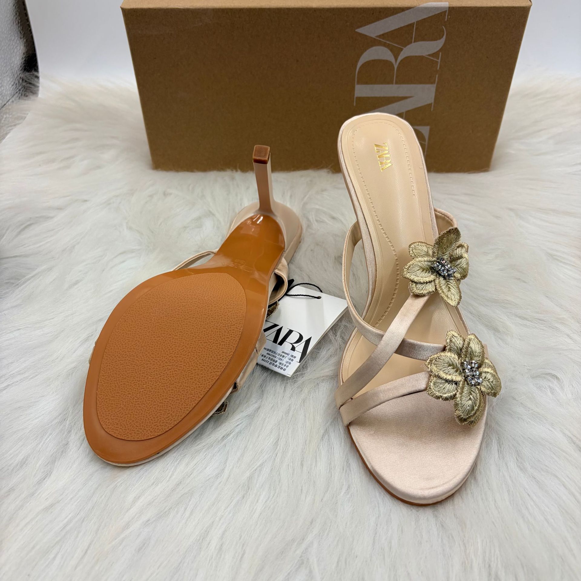  Bow Sparkling Diamond Fashion Versatile Women's Single Shoes 2026 Cross border New Sexy One Belt Women's High Heel Cool