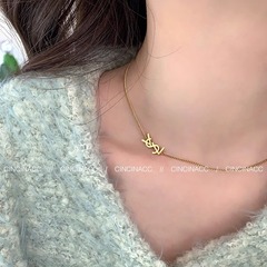 秋季新款大牌钛钢不掉色锁骨链高级感字母颈链简约风气质叠戴颈链