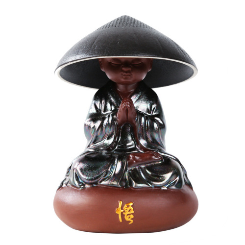 Creative Home-Use Kung Fu Tea Set Accessory: Ceramic Tea Filter, Tea Strainer, Leaf Mesh, and Zisha Figure Decorations