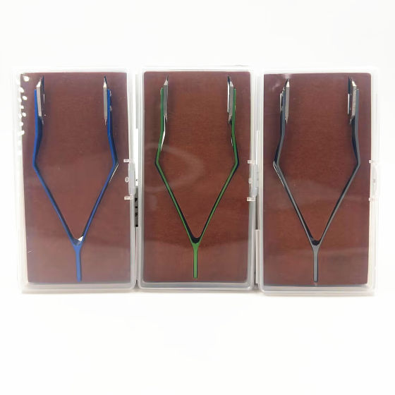 Foreign trade watch repair tool raw ear pliers Labor soil raw ear disassembly pliers raw ear batch V-type unpacking ear pliers belt remover
