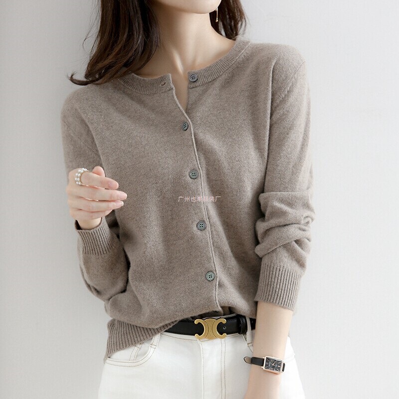 Off-Season Clearance: 38 Yuan Knitted Cardigan for Women, Cashmere Sweater, 2026 Spring and Autumn Short Style, Round Neck, Loose Fit, Large Size Sweater Off-Season Clearance: 38 Yuan Knitted Cardigan for Women, Cashmere Sweater, 2026 Spring and Autumn Short Style, Round Neck, Loose Fit, Large Size Sweater
