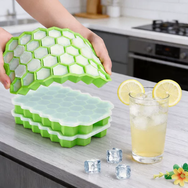 37-Cell Honeycomb Silicone Ice Tray Mold with Lid, Creative DIY Ice Cube Maker for Home Use, Easy to Demold