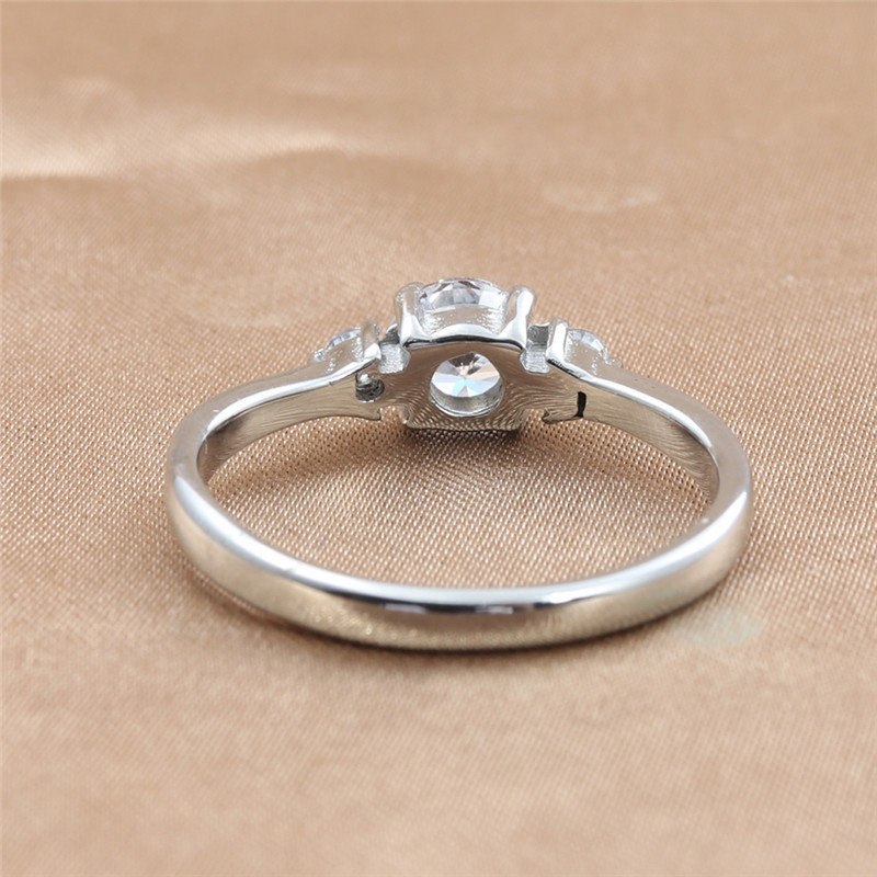 European and American Jewelry Titanium Steel White Gemstone Ring Retro Trendy Female Stylish Punk Stainless Steel Engagement Ring 24087