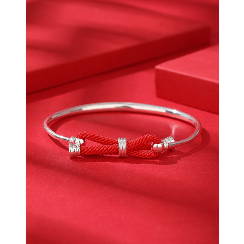 Pulsera de plata para mujer 999 plata esterlina cuerda roja arco luz lujo nicho diseño llano anillo pulsera de plata para novia