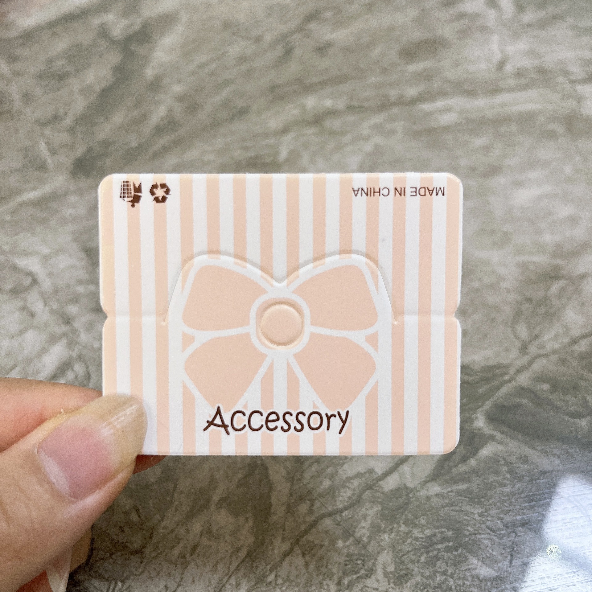 6.4x5cm bow card