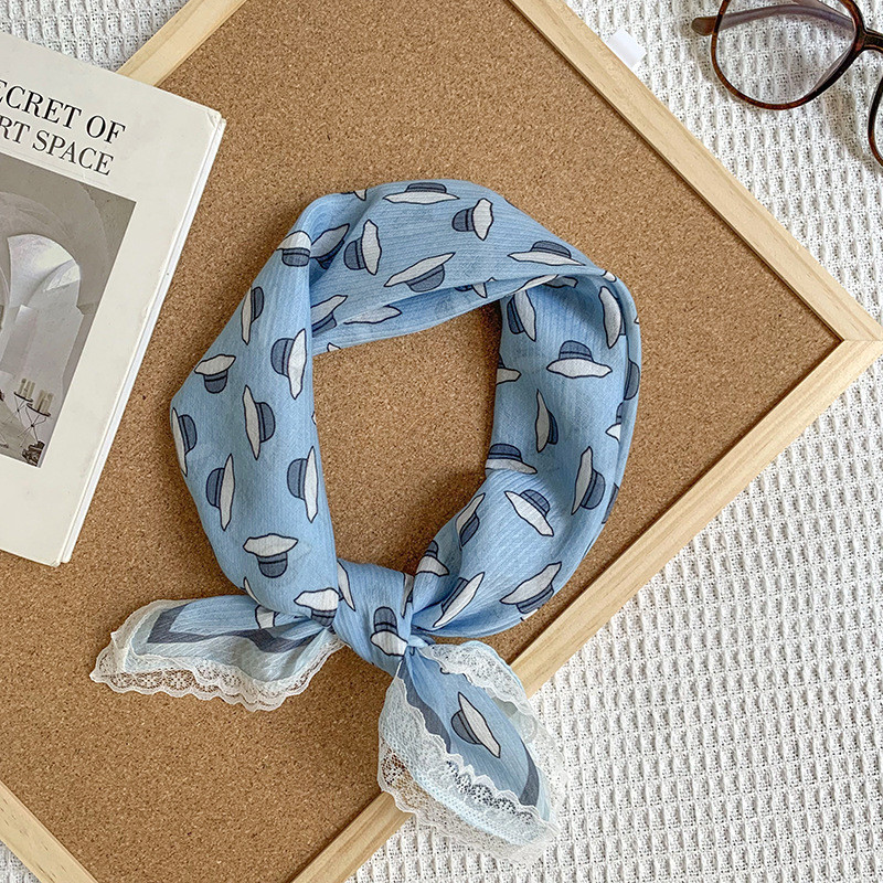 Bufanda de seda, bufanda cuadrada pequeña, sensación de alta calidad, nuevo pañuelo de encaje francés, diadema pastoral femenina de verano, cinta para el cabello atada