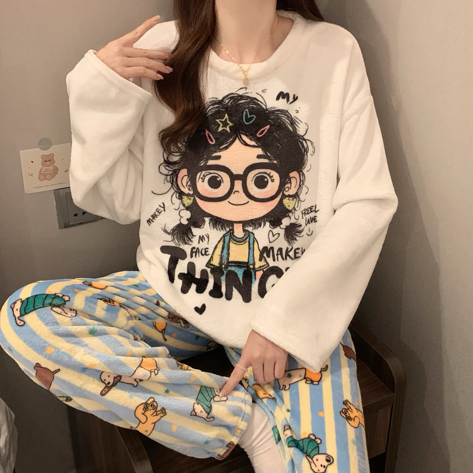 睡衣女秋冬季珊瑚绒加绒加厚可爱学生甜美少女宿舍家居服冬天套装