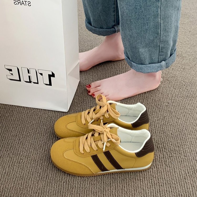 Zapatillas de cuero para mujer 2026, nuevas de primavera y verano, deportivas casuales de suela plana, suaves, para estudiantes, con cordones, tacón plano
