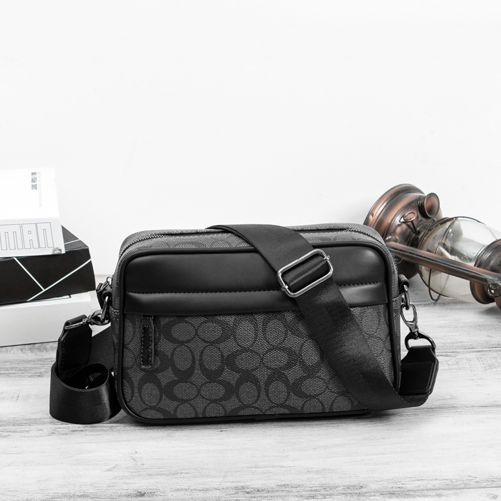 韓国版男性用バッグ2020新作ファッションショルダーバッグ斜めがけバッグスポーツカジュアル郵便差ショルダーバッグリュックサック男