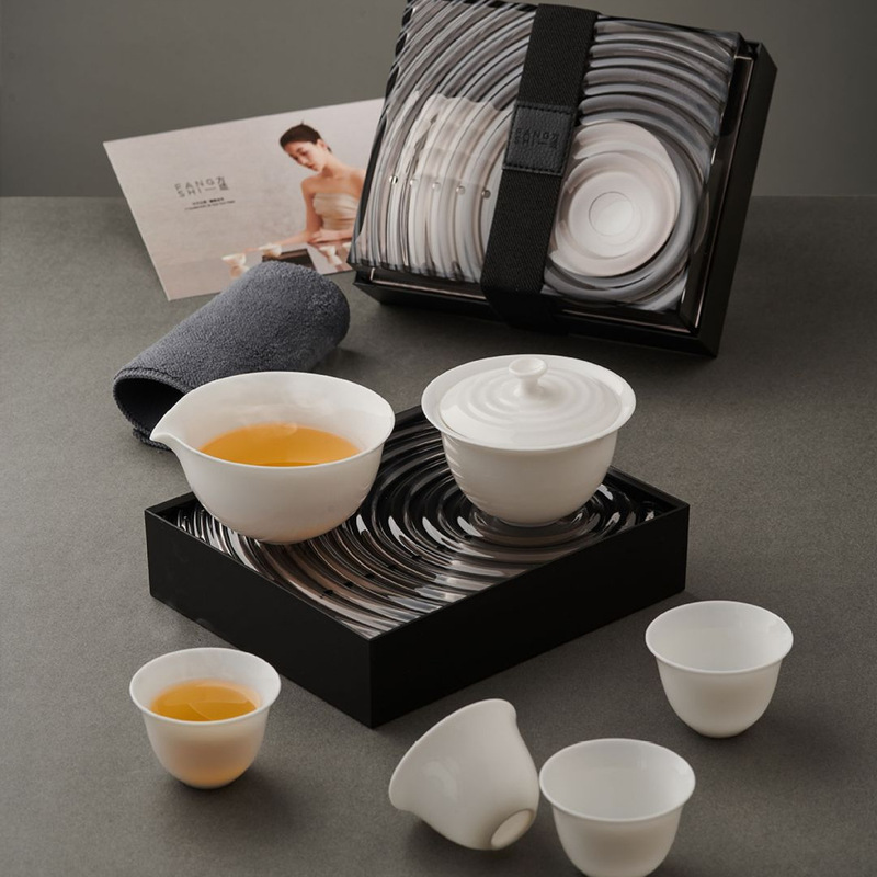 New Travel Tea Set Portable Quick Cup Outdoor Camping Tea Pot Tea Cup Storage Bag One Pot Four Cups