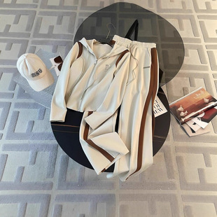 �W؛���e�\�����bŮ���¿�����@��ײɫ�Bñ�l�����ѝ�ɼ���