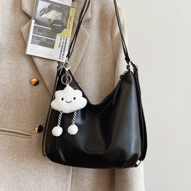 Bolsa de mujer coreana de gran capacidad bajo la axila 2024 retro nuevo otoño y invierno de hombro de moda versátil bolso de hombro