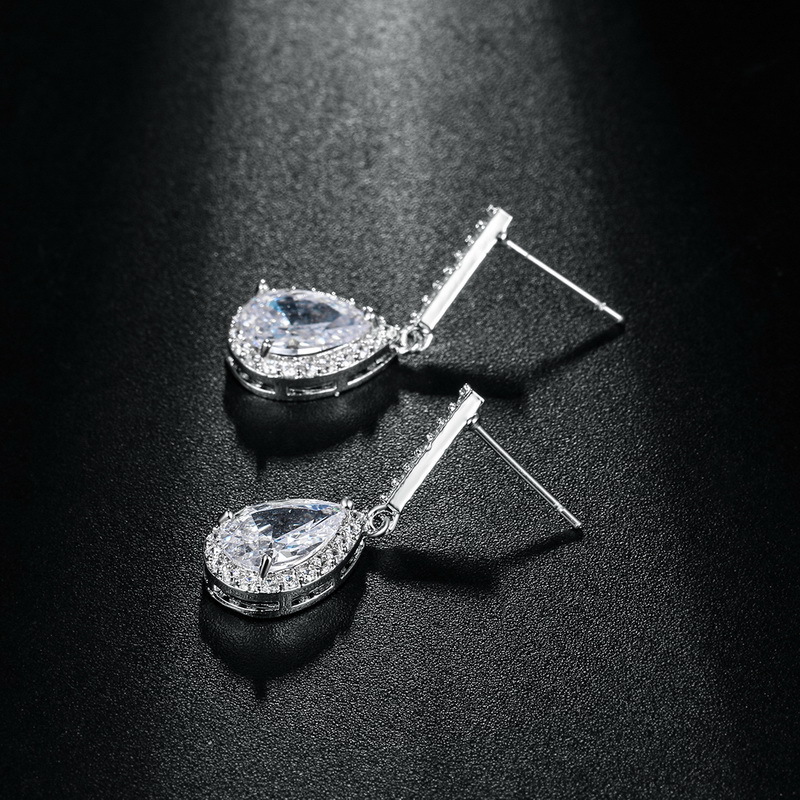 earrings drop-shaped with zircon