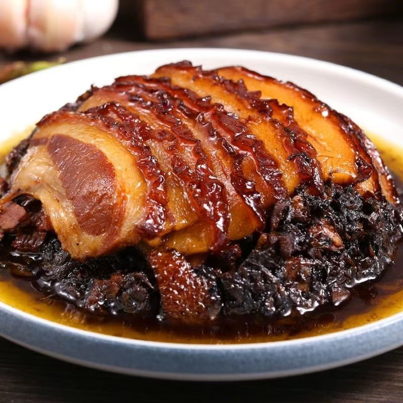 精品五花肉梅菜扣肉肥瘦相间梅菜浓郁鲜香加热即速食推荐梅菜扣肉