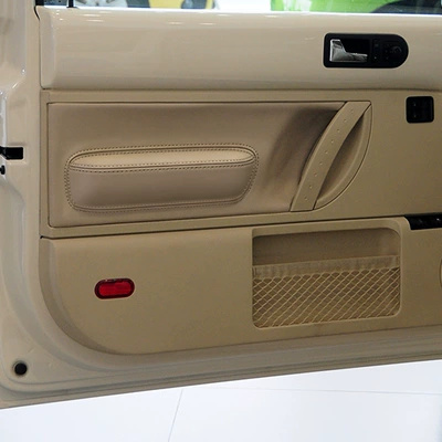 Sürətlər qutusu və əl tormozu başlıqları Car Door Panel Foreskin Interior