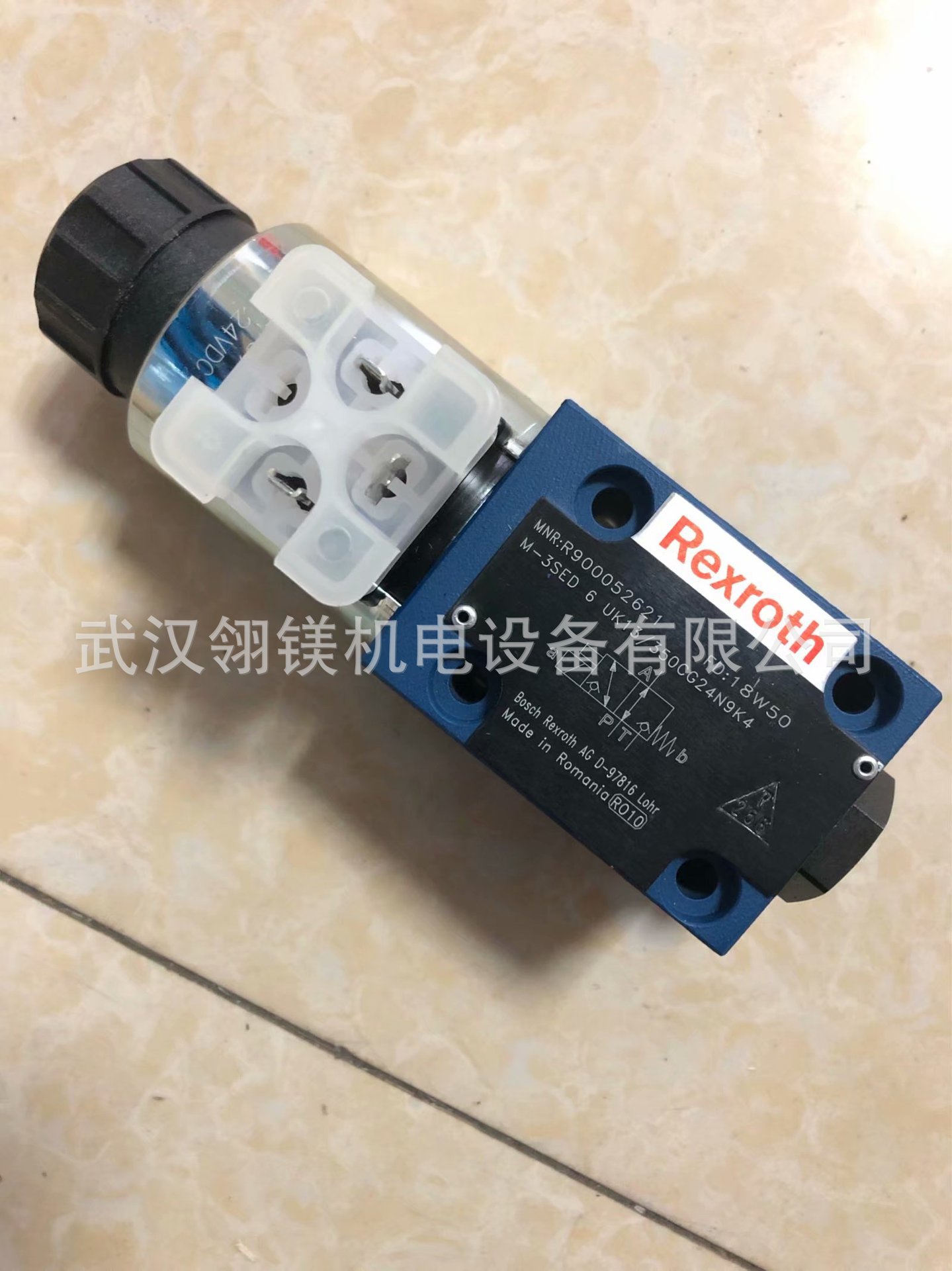 德国力士乐比例阀R900979566	4WRZE16E150-70/6EG24ETK31/F1D3M