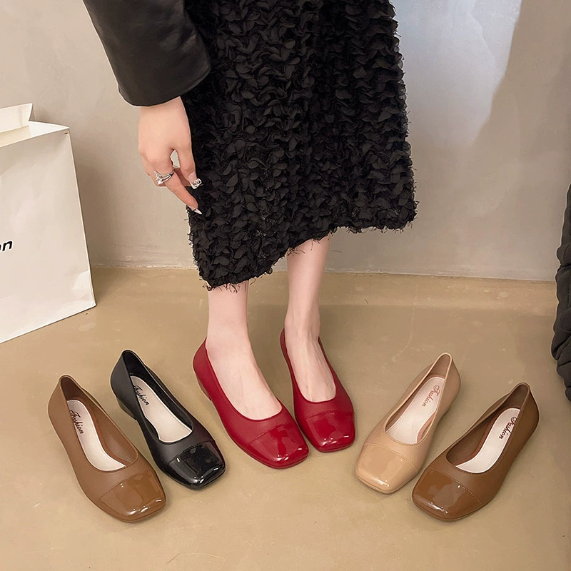 Новые универсальные женские туфли на каблуке в корейском стиле, модные интернет-знаменитости, обувь для покупок на среднем каблуке, женские сандалии с закрытым носком, женская уличная обувь