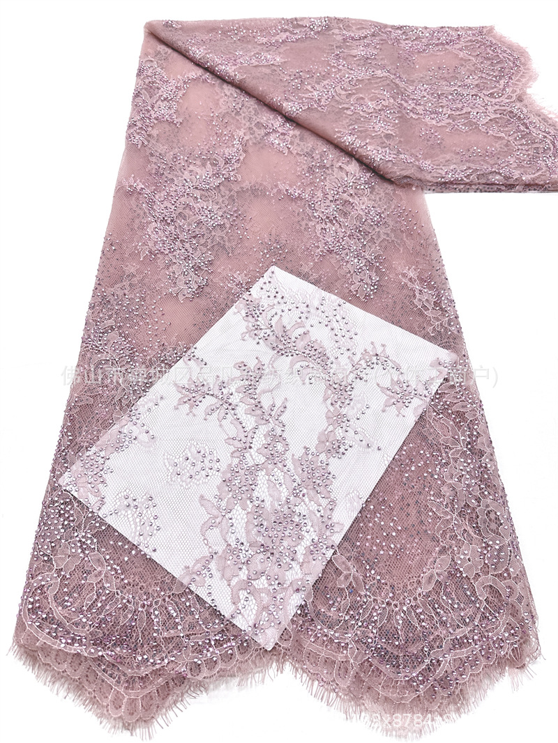 Tejido de malla de pestañas de encaje caliente flor retro hecha a mano verde diamante de cola de pez vestido de noche tela de boda en stock