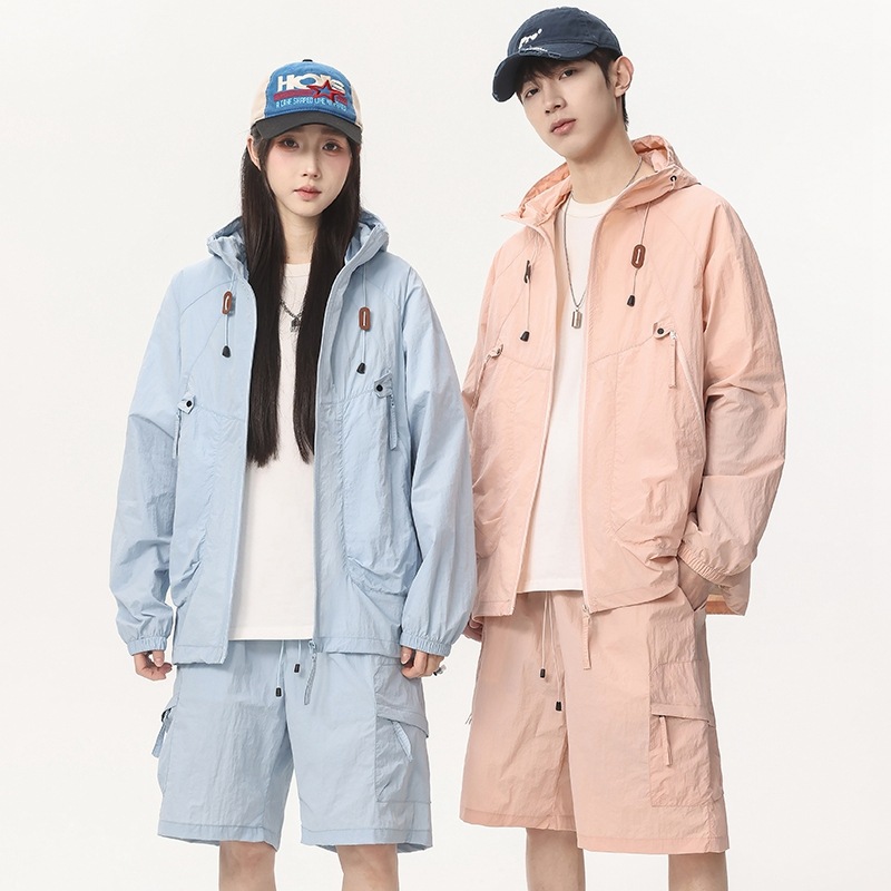 New Set of Nylon Outdoor Sun Protection Clothing for Men, Casual Loose Solid Color Skin Clothing, Versatile, Breathable, Quick-Drying and Thin