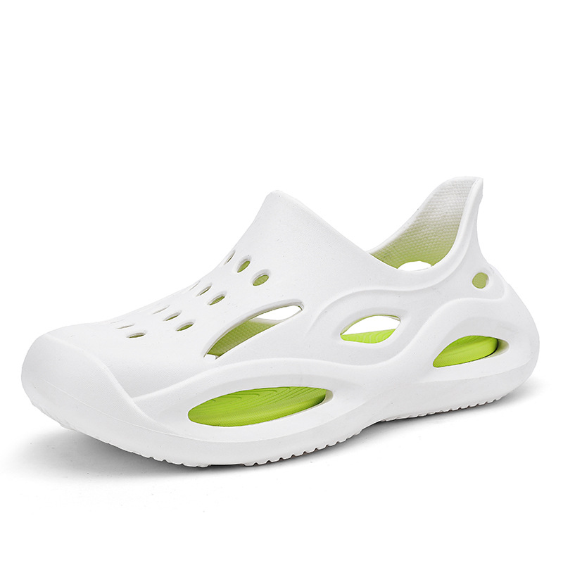 Sandalias para hombres, deportes al aire libre de verano, zapatos con agujeros de mierda, modelos para hombres 2025, nuevas sandalias Baotou de playa de gran tamaño 45