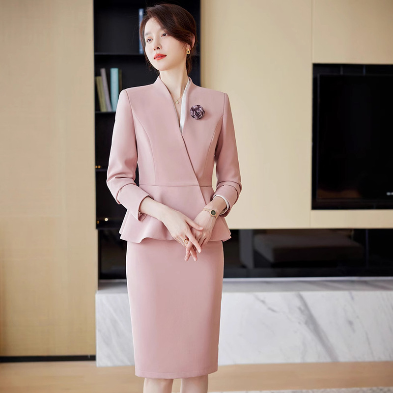 News Broadcasting Art Examination on Mirror Costume Hostess Dress Purple Suit suit Contest Clothes Speech Contest