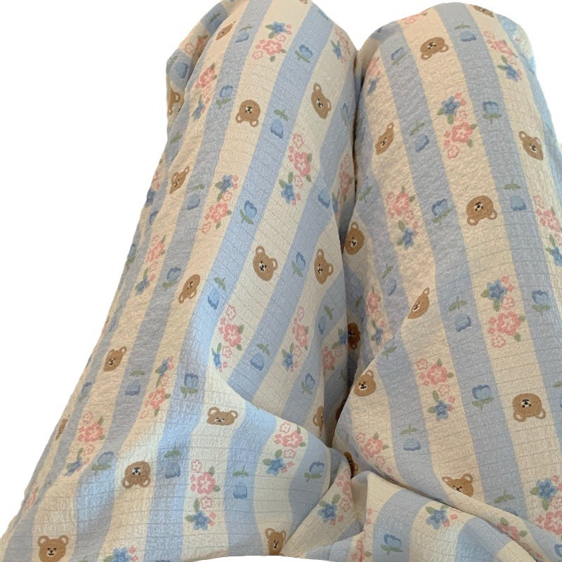 2024 pijamas de verano nuevos hilos de espuma de espuma delgados pantalones anti-mosquitos pantalones de dibujos animados dulces pantalones caseros al por mayor