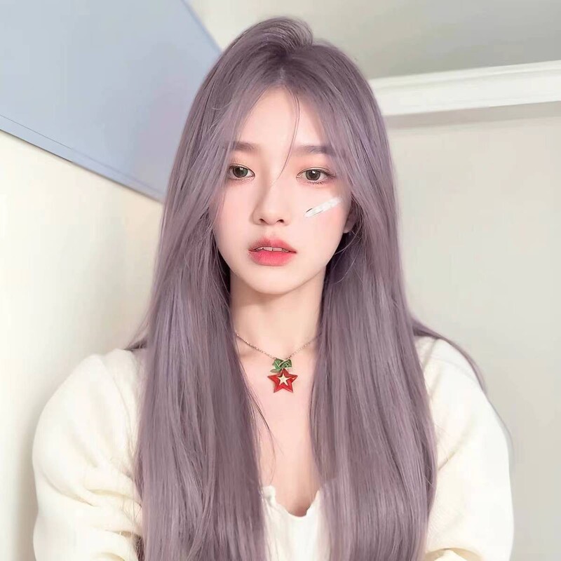 Wig for Girls, Full Headgear, Naturally Fluffy Gray Purple Long Hair, Middle Parted Bangs, Long Straight Hair, Simulated Wig Set Wig for Girls, Full Headgear, Naturally Fluffy Gray Purple Long Hair, Middle Parted Bangs, Long Straight Hair, Simulated Wig Set