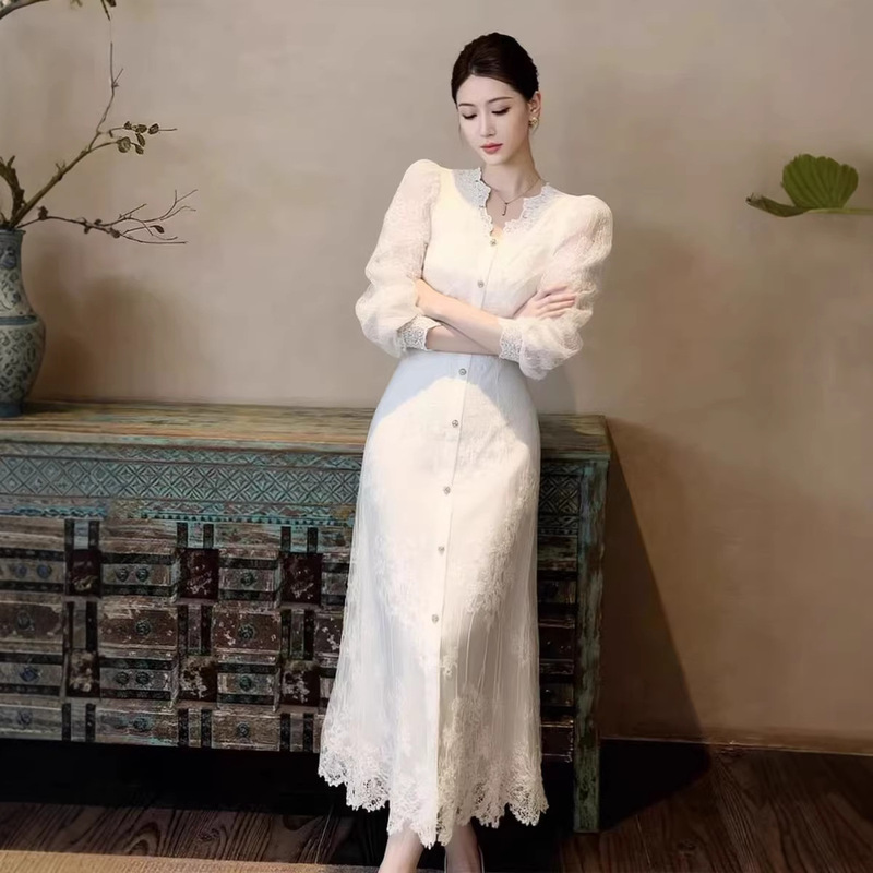 Gorgeous and Elegant for Spring, Light Luxury and High-End, Stunningly Beautiful and Classy, Perfect to Pair with a Coat, French-Style White Lace Dress