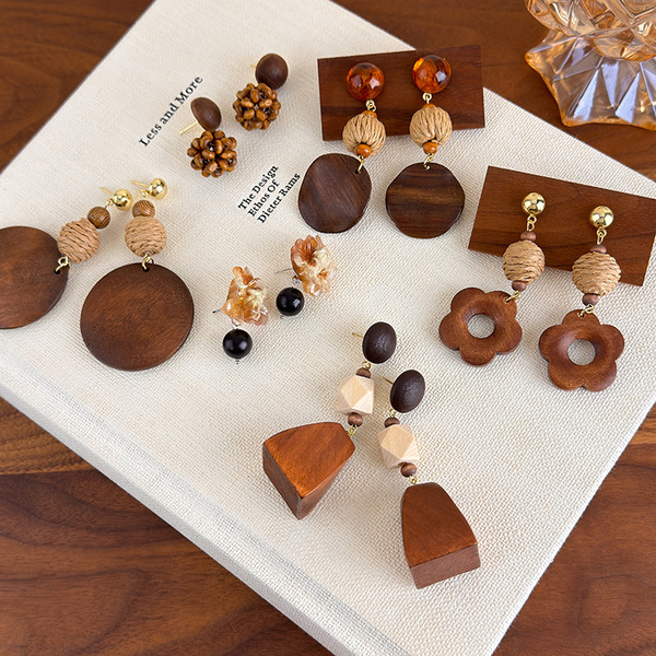 Retro wooden woven geometric demi-season ethnic earrings