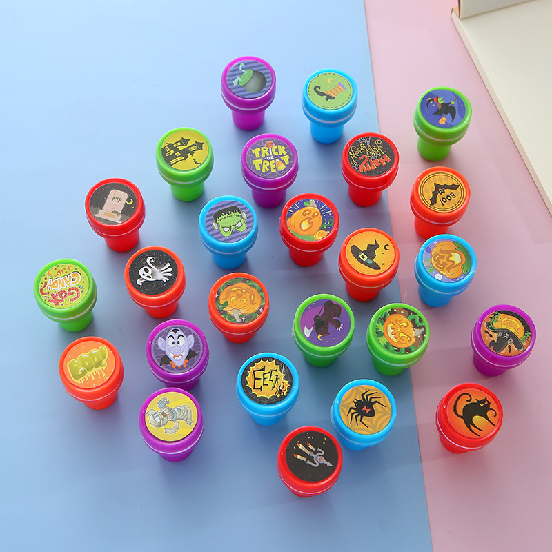 Nuevo patrón de dibujos animados lindo sello Halloween patrón de plástico de secado rápido para niños juguete cilíndrico sello traje