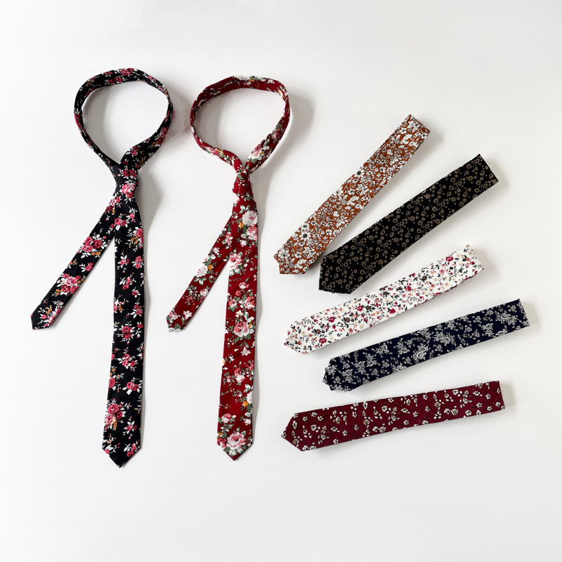 Business Casual Small Tie for Women, Versatile Fresh Floral Print Silk Scarf, Unique Accessory for Shirts, Unisex