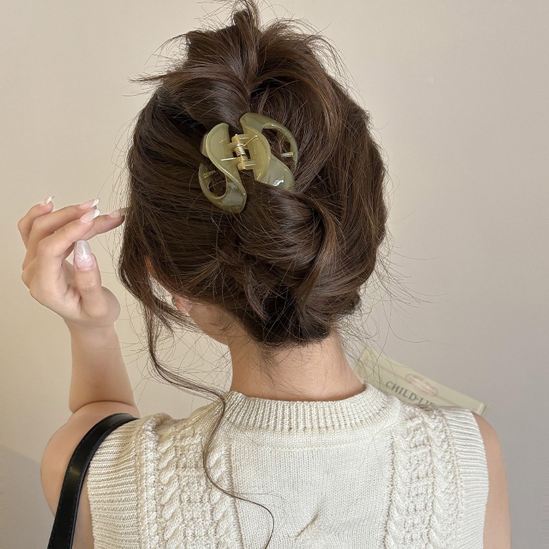 calabaza agarra clips mujeres de alta calidad estilo de moda extranjero agarra el cabello 2025 nuevo clip de pescado de tamaño medio clip de cabello