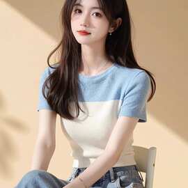 蓝白撞色短袖针织衫女2026新款圆领正肩纯欲绝美修身小上衣潮