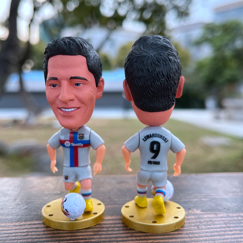 Jugador estrella Benzemahaland Vinicius C Ronaldo Messi Naymar Doll Mbappé Doll