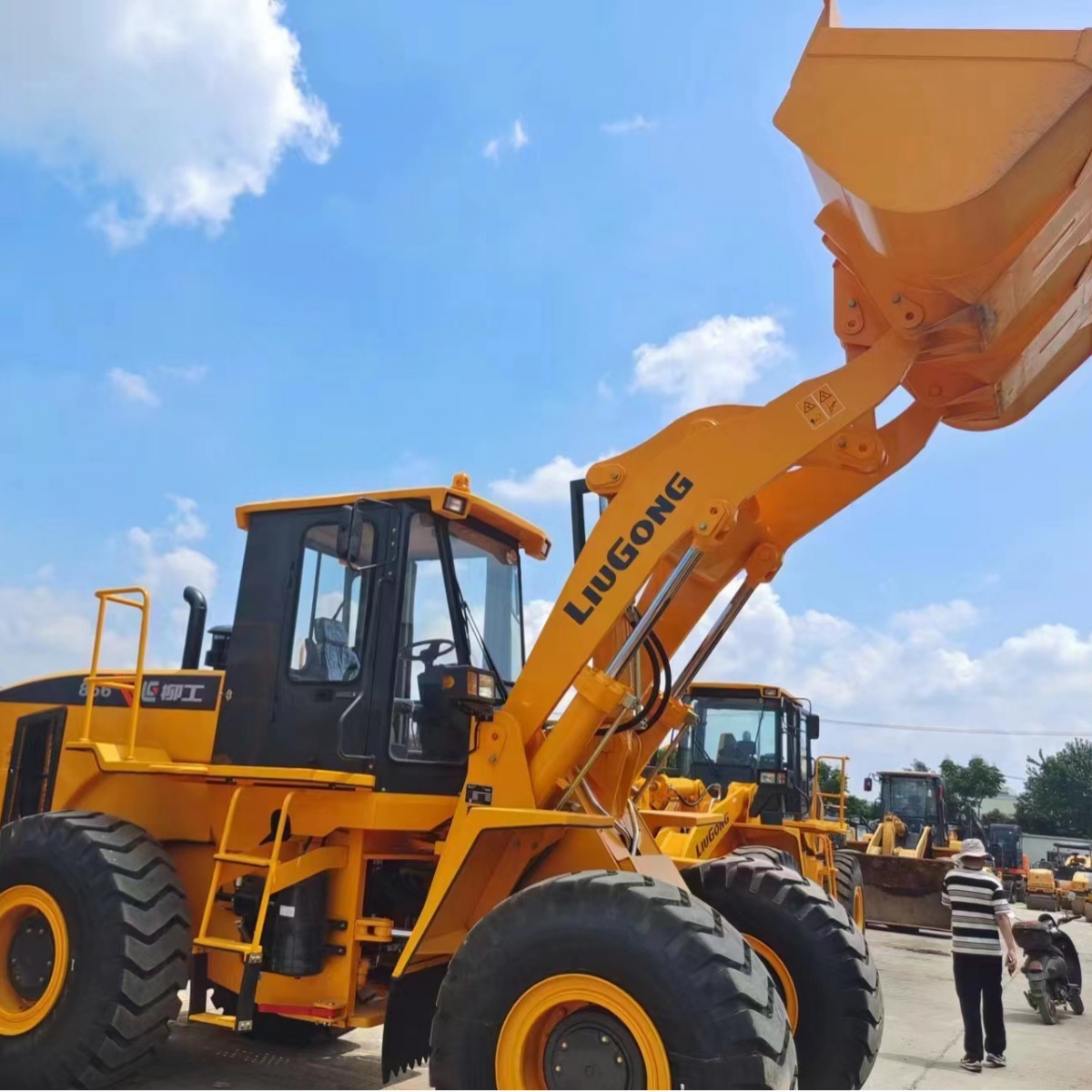 Wujiaqu 50CN 856H cargador de segunda mano exportación de comercio exterior perenne