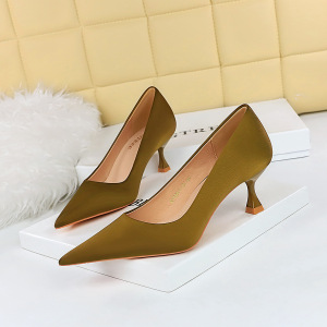 1961-6 Korean Spring and Autumn Fashion Simple Versatile High Heel Shoes Wine Cup Heel High Heel Shallow Mouth Pointed S