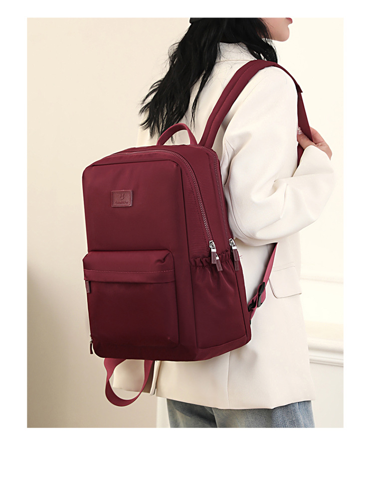 Colorful Fox Women's large-capacity Backpack, Casual multi-layer travel backpack, Business commuting computer backpack undefined