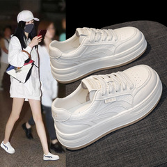 爆款厚底小白鞋女2025新款秋季百搭透气防滑休闲鞋小个子增高板鞋