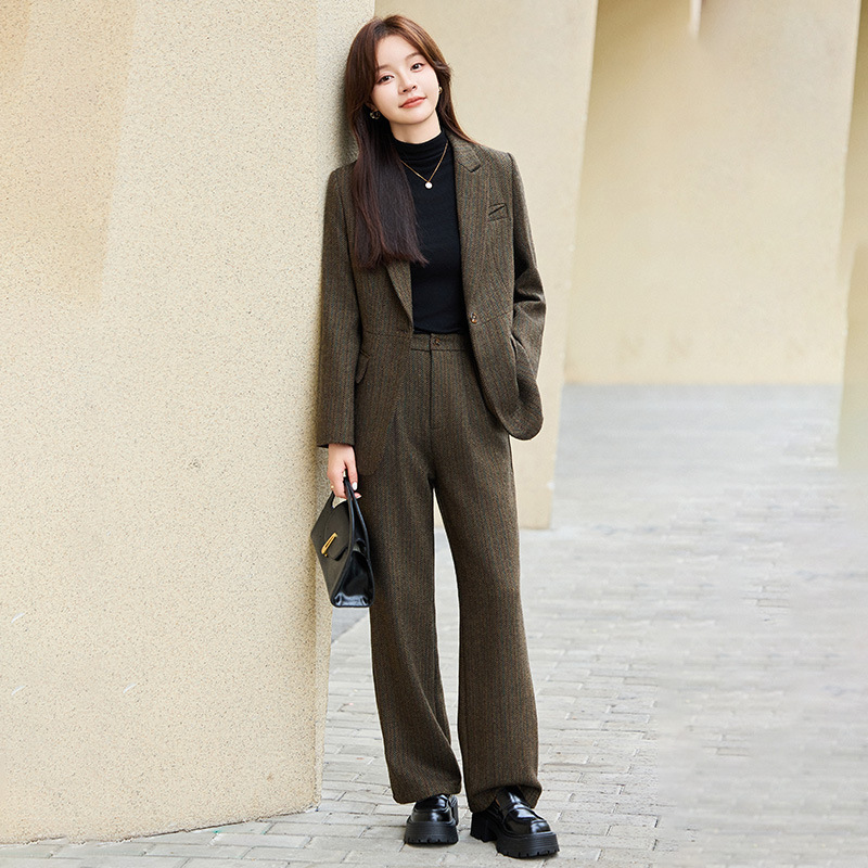 Cross-border variety of gold velvet suit suit women's professional coat top work clothes autumn and winter casual short small suit