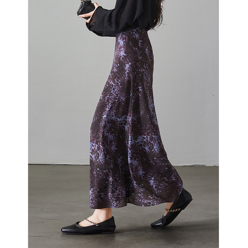 Counter Quality 2025 Spring New Fashion Retro Elegant High Waist Slim Printed Leopard Print Skirt Women's Long Skirt